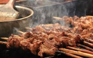 羊肉牛肉鸭子肉鸽子肉能放一起炖吗 为何羊肉卷里爱掺鸭肉_